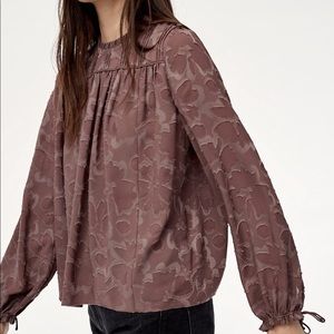 ARITZIA Lourdes Blouse